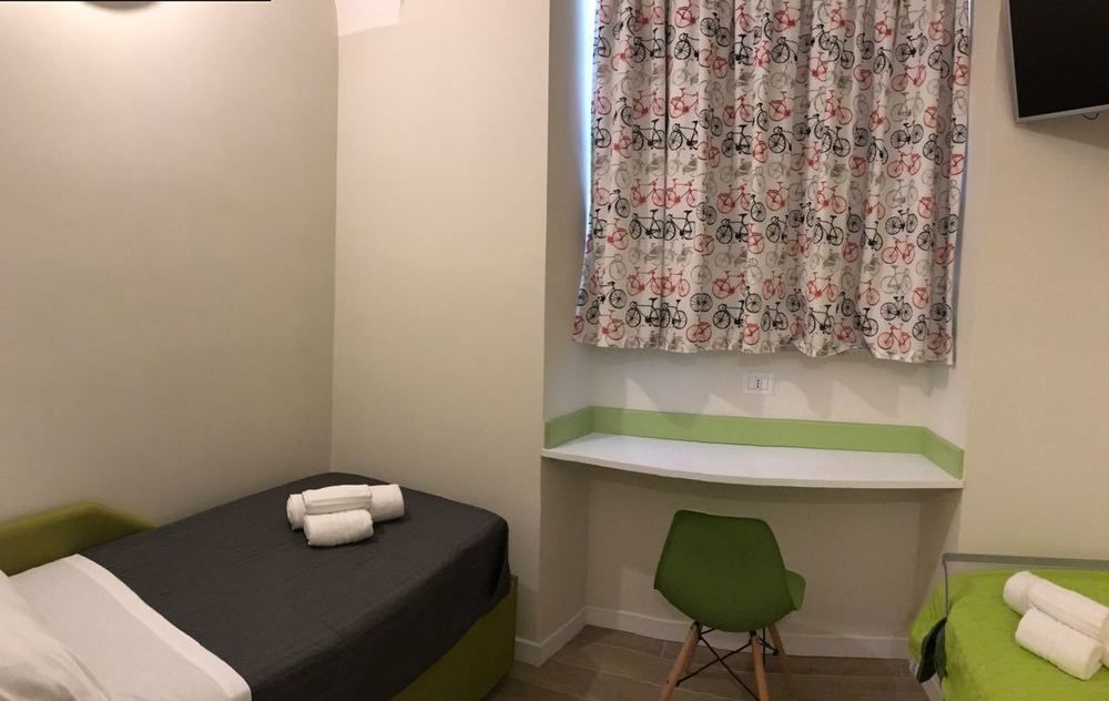 Bed&Bikerome Rooms Zewnętrze zdjęcie